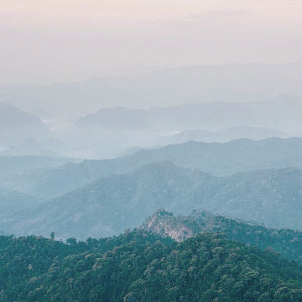 山脈